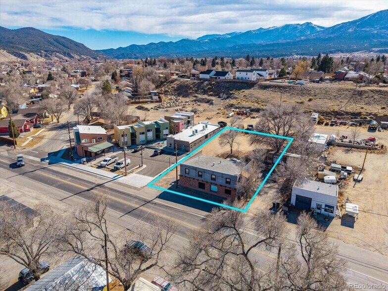 More Photos Of 330 W Grand Ave, Salida General Retail For Sale