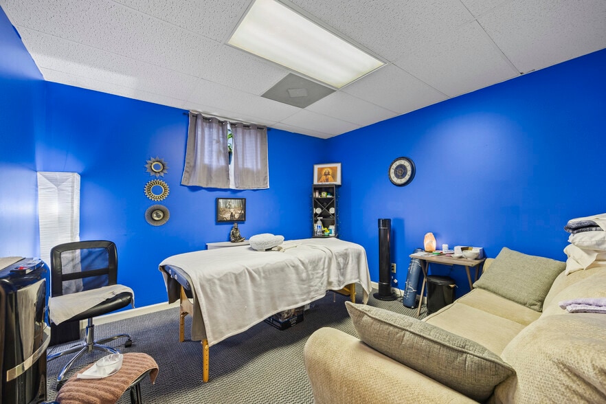 More Photos Of 405 Gaines School Rd, Athens Office Residential For Sale