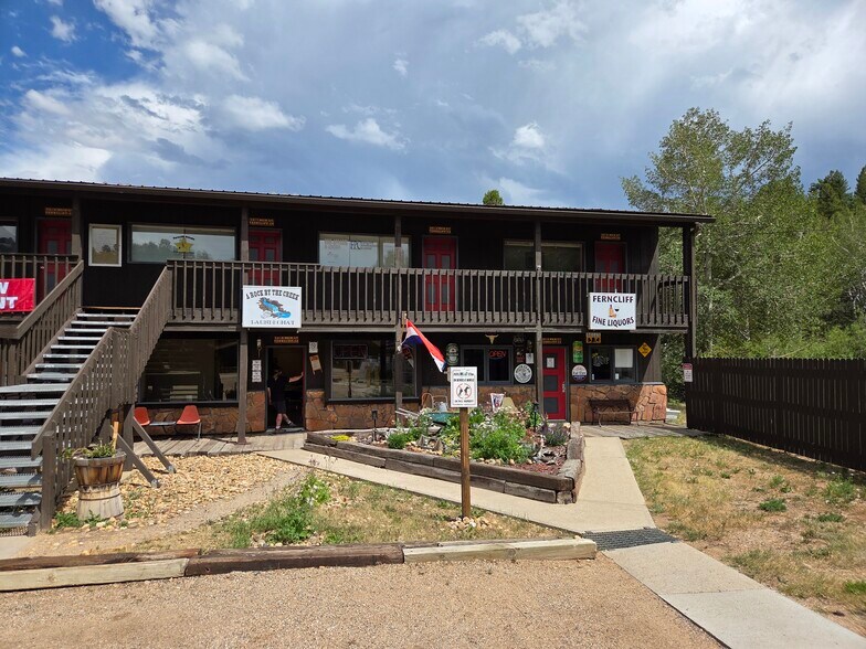 More Photos Of 1083 Co-7 Bus, Allenspark Convenience Store For Sale