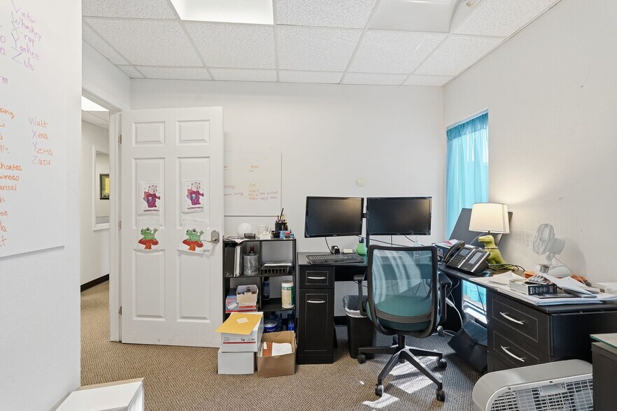 More Photos Of 10812 Gandy Blvd N, Saint Petersburg Medical For Lease