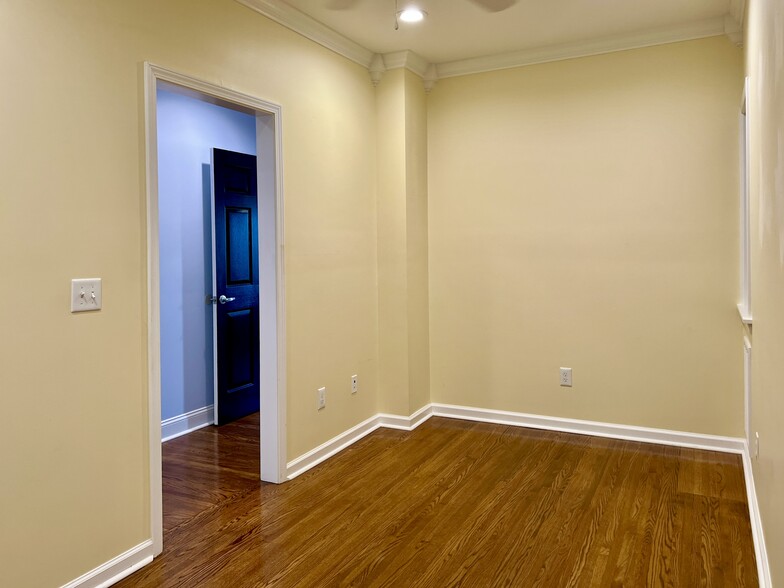 More Photos Of 103 N High St, Franklin Office Residential For Sale