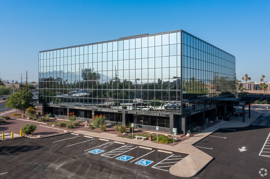 Primary Photo Of 333 N Wilmot Rd, Tucson Office For Lease
