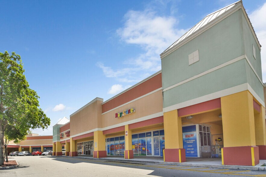 More Photos Of 3100 W 76th St, Hialeah Gardens Unknown For Lease