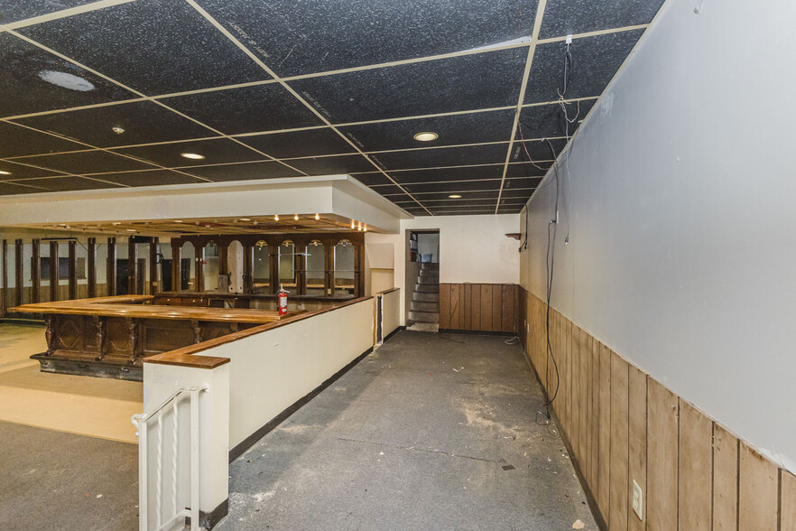 More Photos Of 1560 S Topeka St, Wichita Lodge Meeting Hall For Sale