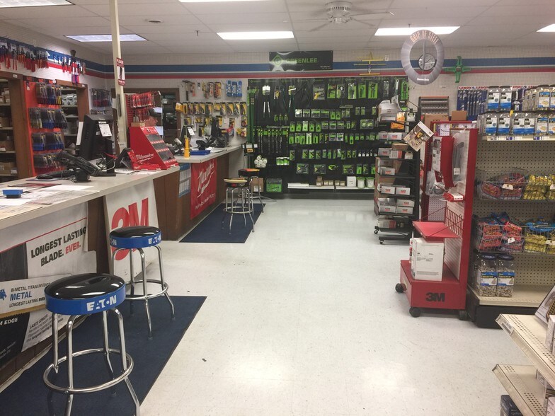 More Photos Of 3205 E Thayer Ave, Bismarck Warehouse For Sale