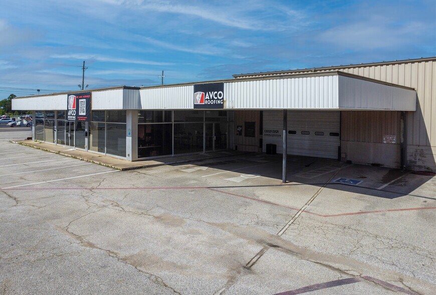 More Photos Of 127 SH 31, Longview Distribution For Lease