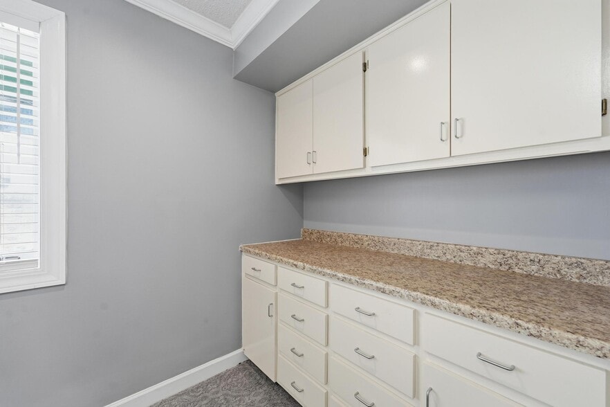 More Photos Of 12-16 Westwoods Dr, Liberty Office For Sale
