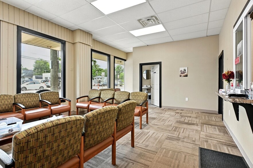 More Photos Of 110-114 W Grand River Ave, Webberville Storefront Retail Residential For Sale