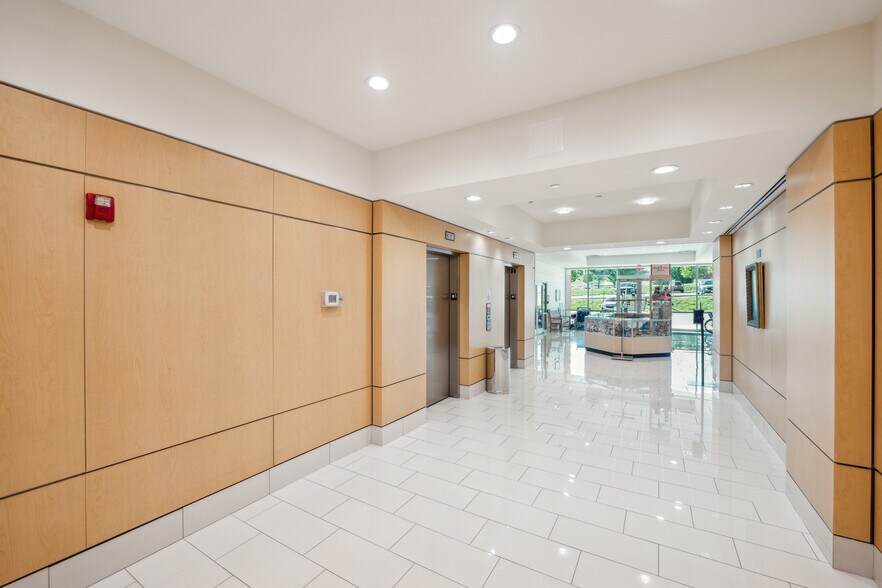 More Photos Of 193 Stoner Ave, Westminster Medical For Lease