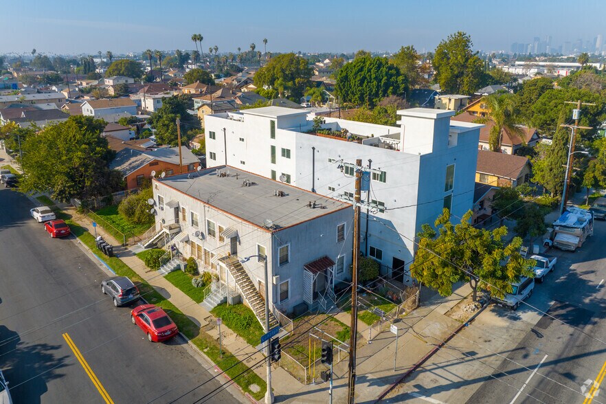 More Photos Of 4821 Compton Ave, Los Angeles Apartments For Sale