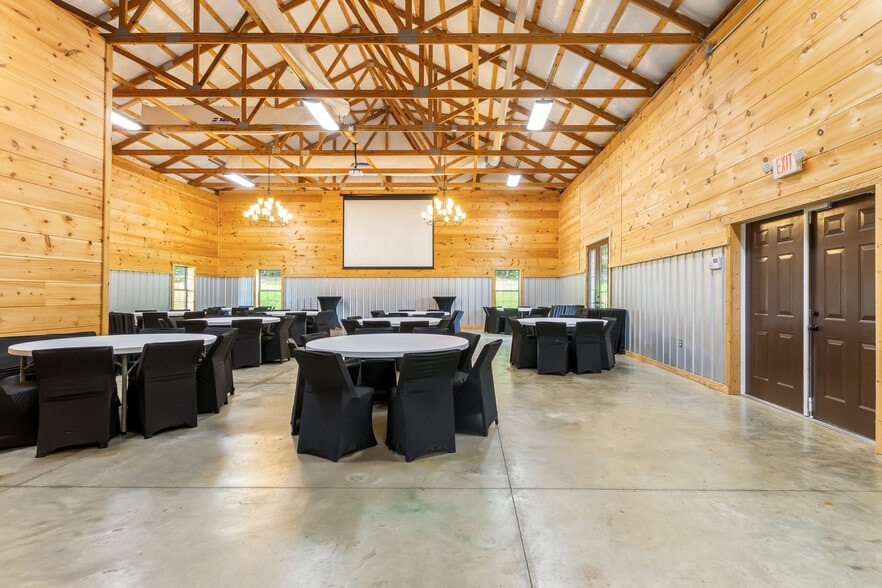 More Photos Of 1049 Oregon Rd, Lascassas Specialty For Sale