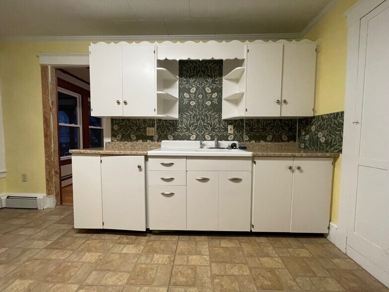 More Photos Of 311 Main St, Westbrook Multifamily For Sale