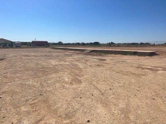 More Photos Of 4231 County Road 230, Snyder Warehouse For Lease