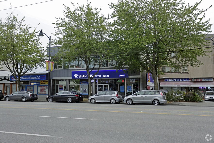 More Photos Of 1053-1055 Kingsway, Vancouver Office For Sale