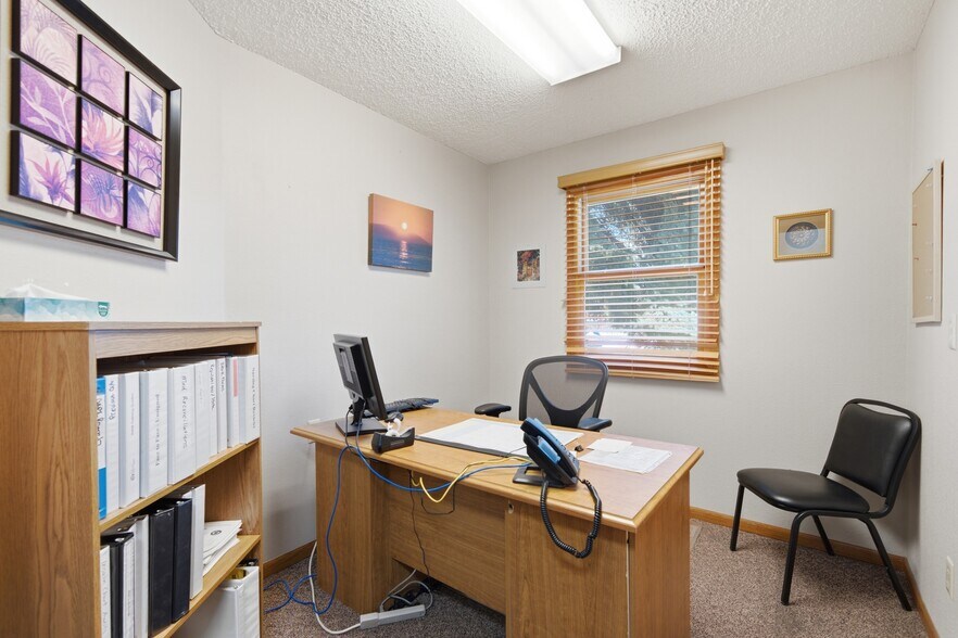 More Photos Of 2802 Madison Square Dr, Loveland Medical For Sale