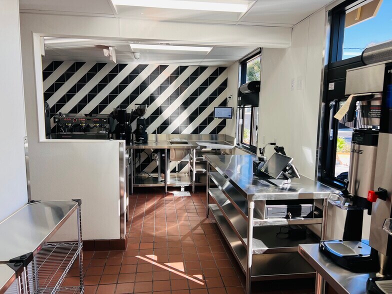 More Photos Of 1317 E Foothill Blvd, Upland Restaurant For Sale