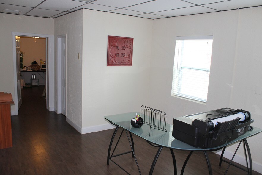 More Photos Of 223 S H St, Lake Worth Manufacturing For Sale