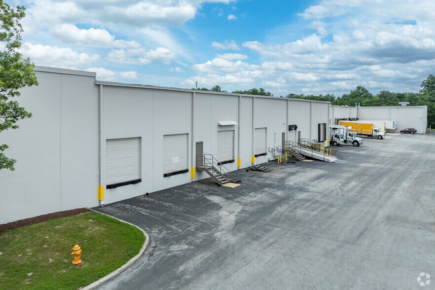 More Photos Of 8268 Preston Ct, Jessup Warehouse For Lease