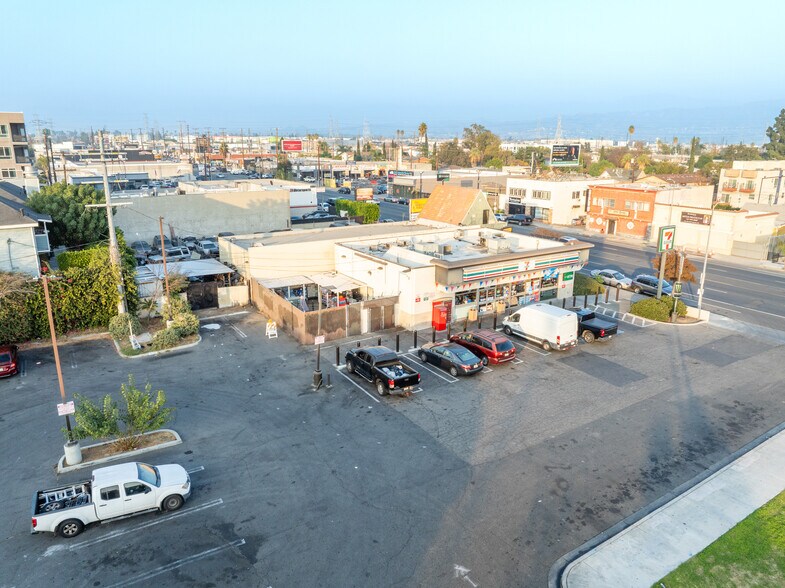 More Photos Of 6625 Lankershim Blvd, North Hollywood Convenience Store For Sale