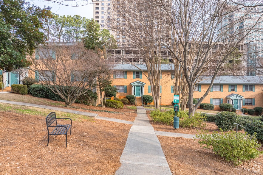 More Photos Of 3057 Pharr Court North Ct NW, Atlanta Apartments For Sale