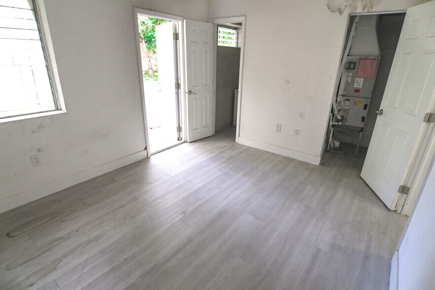 More Photos Of 270 NW 35th St, Miami Land For Sale