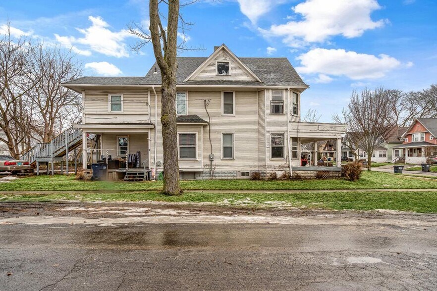 More Photos Of 4201 Burnham Ave, Toledo Apartments For Sale