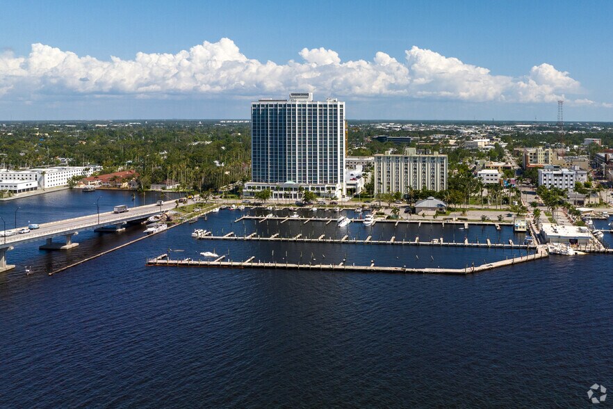 More Photos Of 2500 Edwards Dr, Fort Myers Apartments For Lease