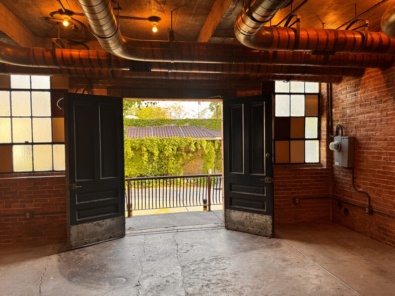 More Photos Of 569 E 2nd Ave, Salt Lake City Unknown For Lease