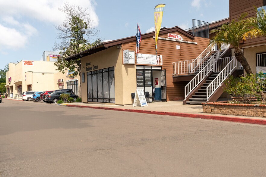 More Photos Of 4650 Border Village Rd, San Ysidro Office For Lease