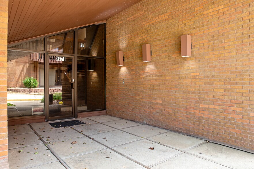More Photos Of 8771 Wolff Ct, Westminster Office For Sale