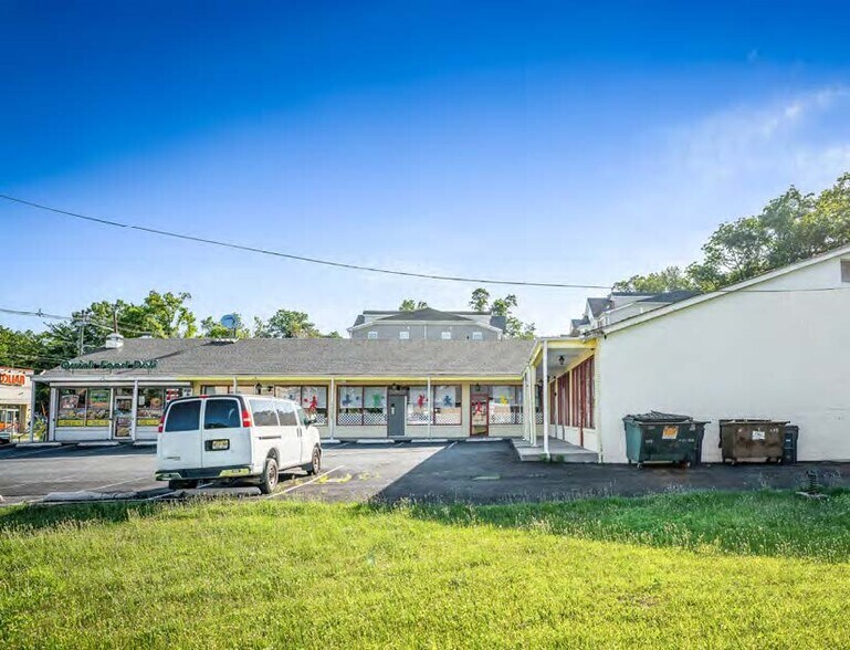 More Photos Of 908-914 South Ave, Plainfield General Retail For Sale