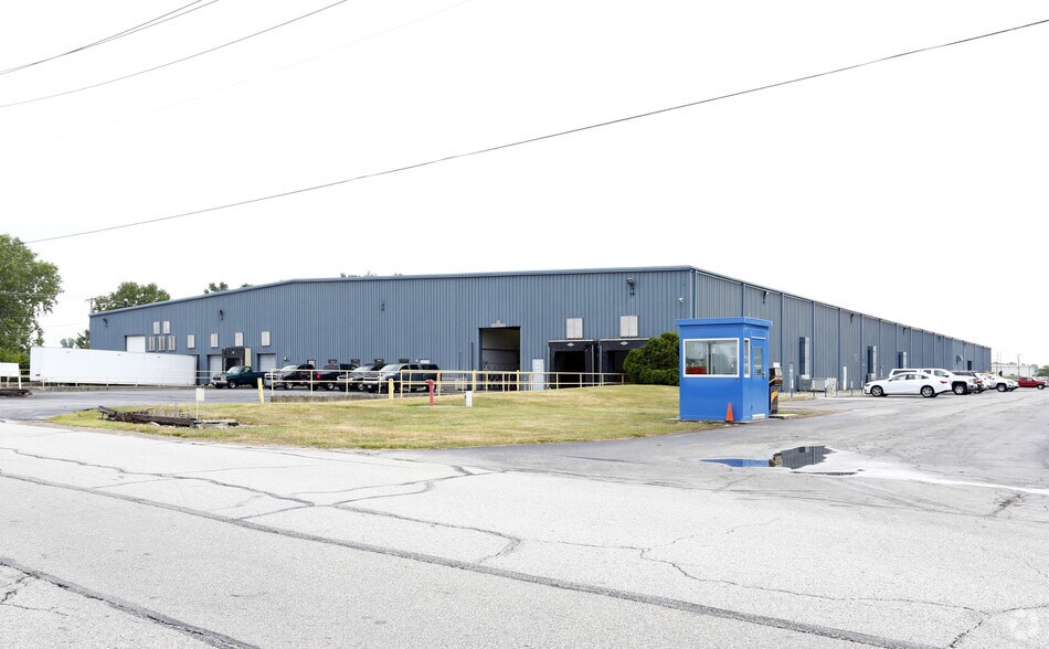 More Photos Of 995 4th St, Perrysburg Manufacturing For Sale