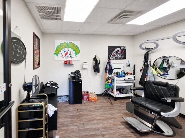 More Photos Of 4104 Houston Hwy, Victoria General Retail For Sale