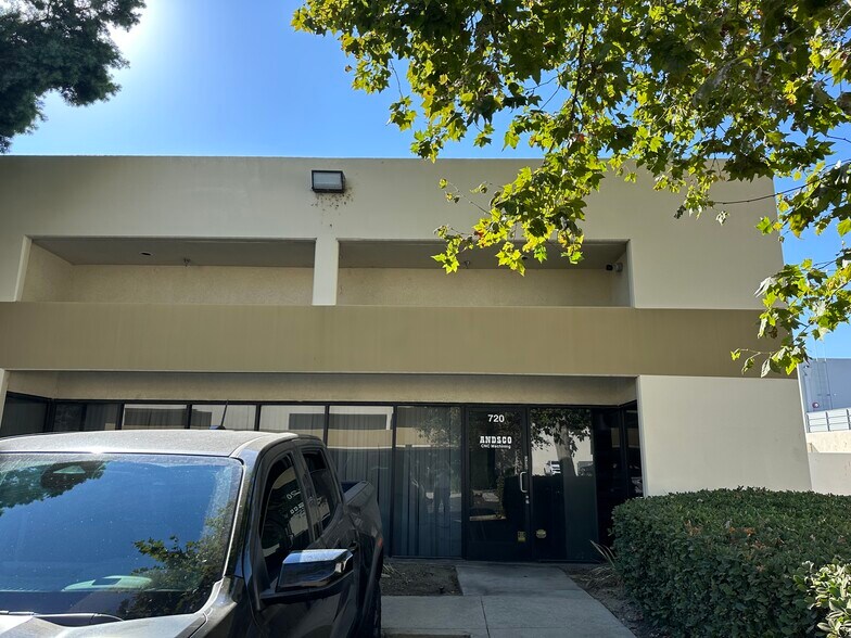 More Photos Of 10722 Arrow Route, Rancho Cucamonga Light Manufacturing For Sale