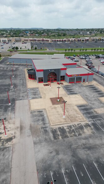 More Photos Of 1902 E Central Texas Expy, Killeen Auto Dealership For Lease