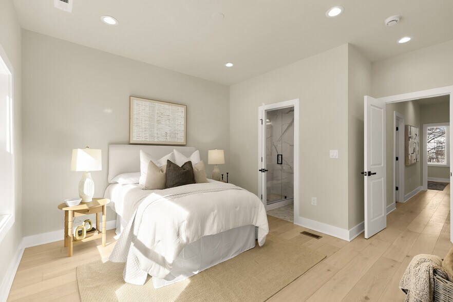 More Photos Of 422 Warner St NW, Washington Apartments For Sale