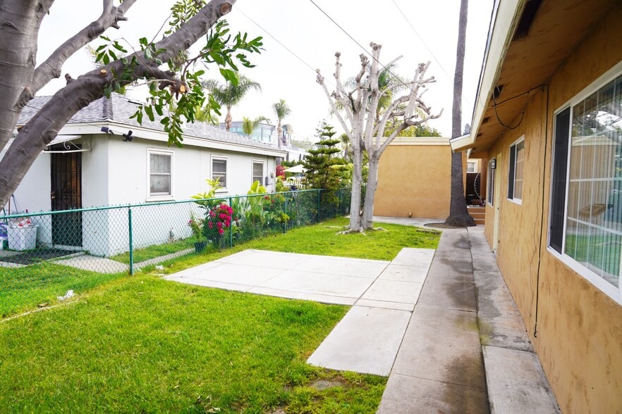 More Photos Of 520 Glover Ave, Chula Vista Apartments For Lease
