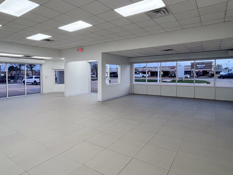 More Photos Of 16210 Clay Rd, Houston General Retail For Sale