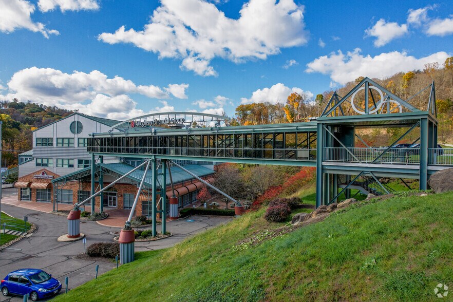 More Photos Of 811 Camp Horne Rd, Pittsburgh Loft Creative Space For Sale