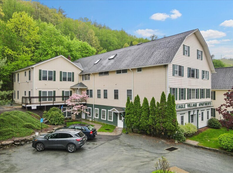 More Photos Of 141 Bellemonte Ave, Hawley Apartments For Sale