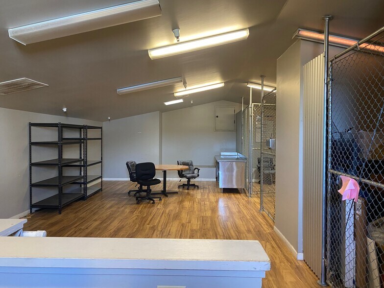 More Photos Of 1320 Main St, Saint Helena Storefront For Lease