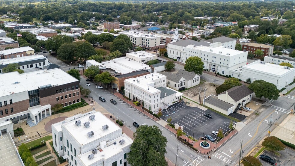 More Photos Of 119 Ridley Ave, Lagrange Office For Sale