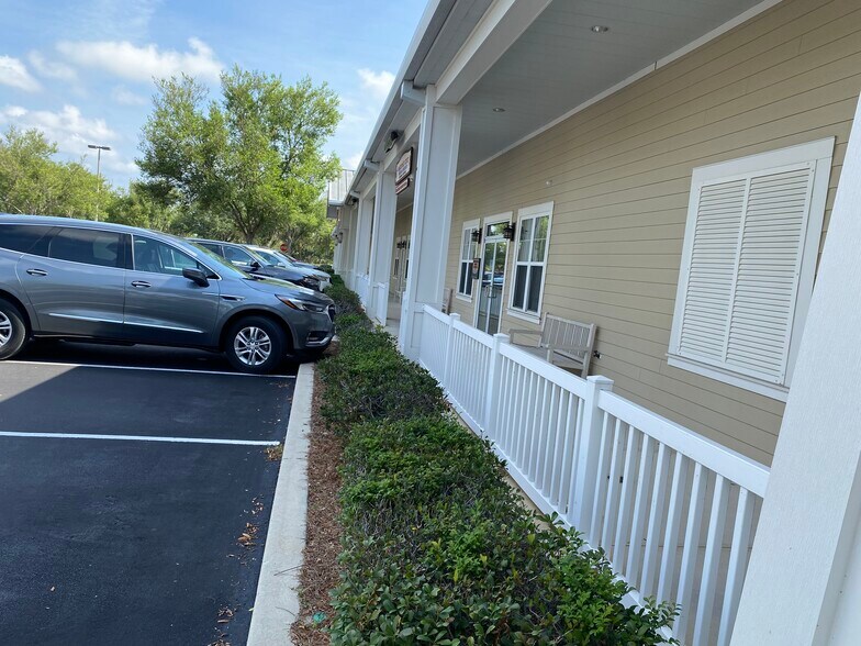 More Photos Of 737 Highway 466, Lady Lake Office For Sale