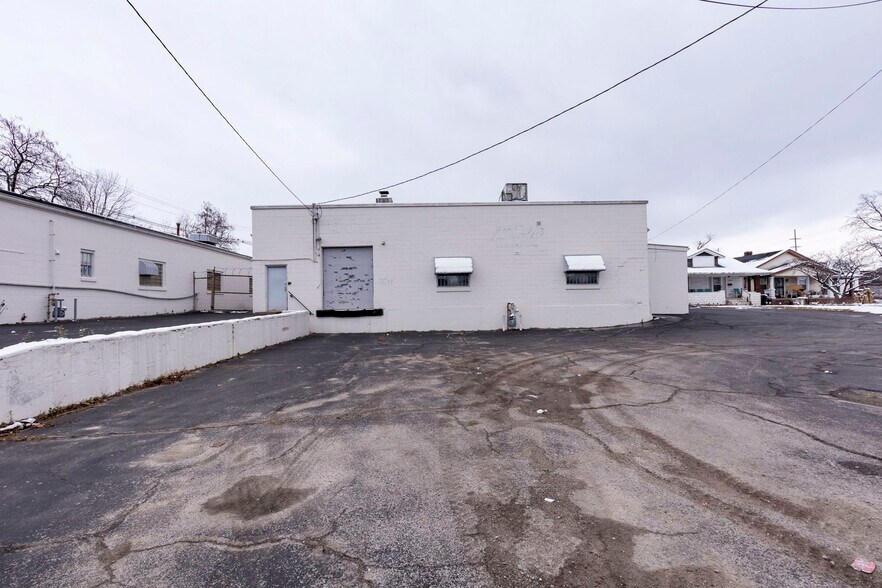Primary Photo Of 1311 Bernheim Ln, Louisville Industrial For Sale
