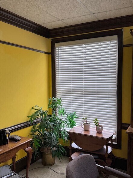 More Photos Of 1433 Emerywood Dr, Charlotte Office For Lease