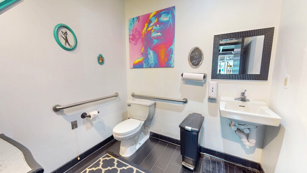 More Photos Of 124 Hebron Ave, Glastonbury Office For Lease