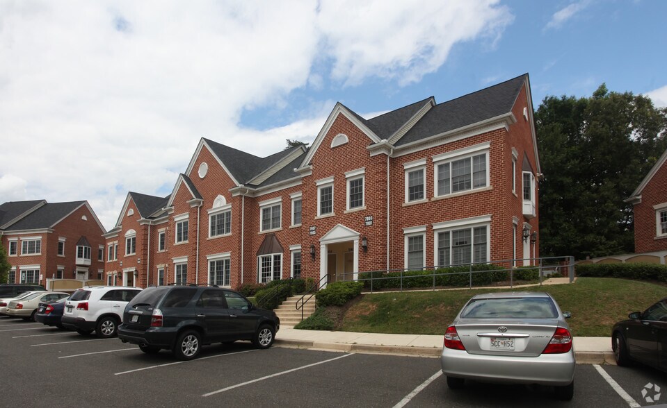 More Photos Of 7901-7915 Belle Point Dr, Greenbelt Office For Sale