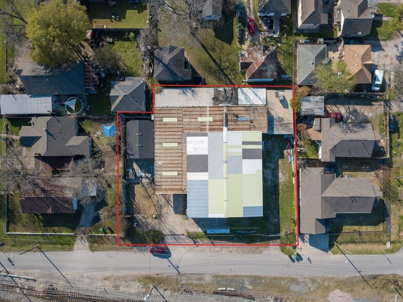 More Photos Of 119 Oldham St, Houston Warehouse For Sale