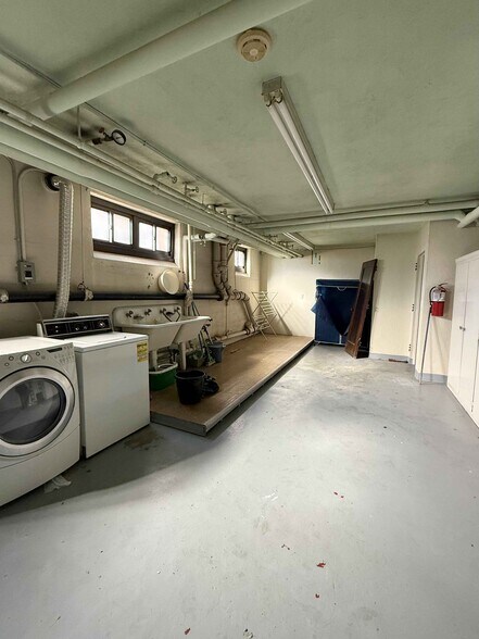 More Photos Of 20 Carman Ave, East Rockaway Religious Facility For Sale