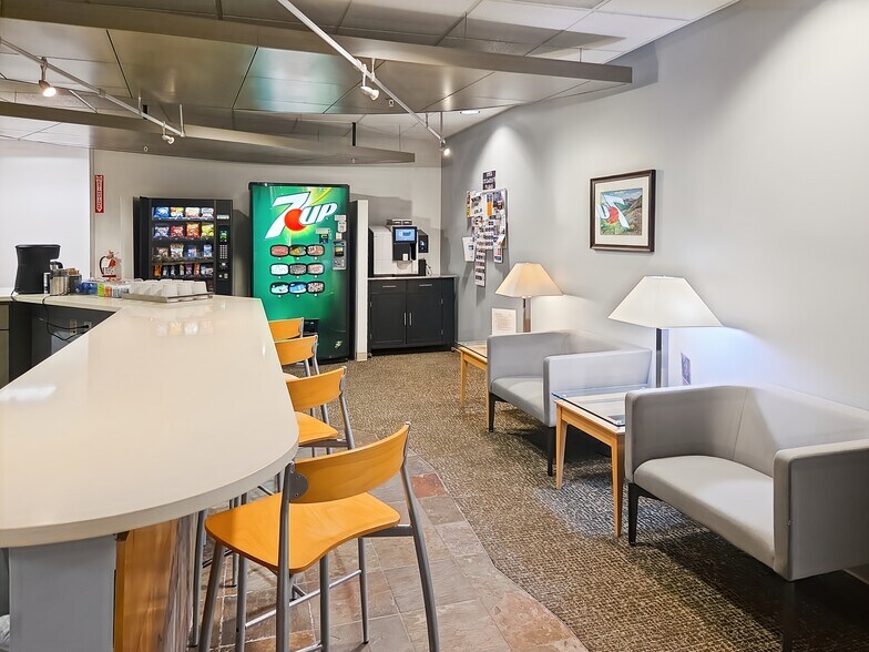 More Photos Of 1745 Shea Center Dr, Highlands Ranch Coworking Space